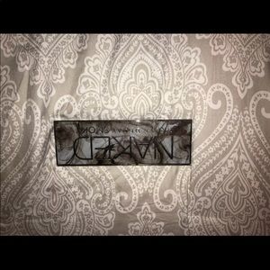 Urban decay smokey palette